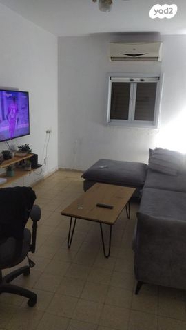 יוסף שפרינצק 19