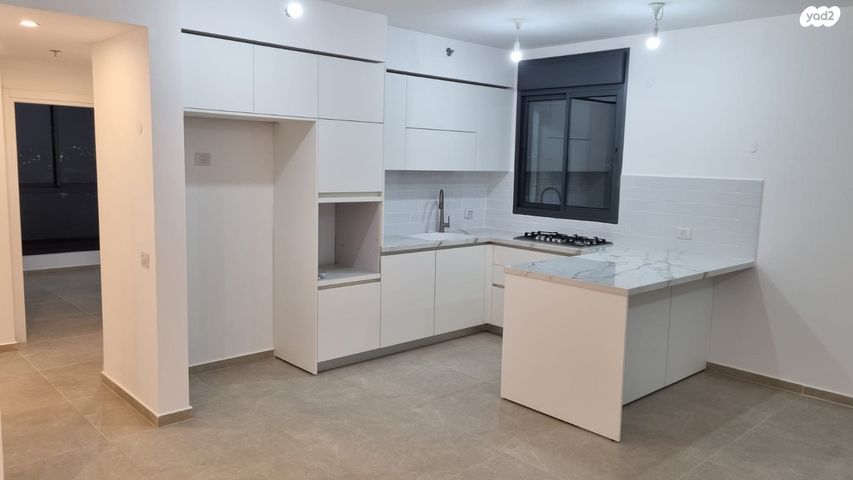 דרך זאב ז'בוטינסקי 8