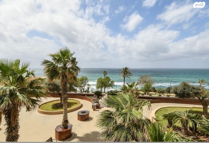 דירה, שדרות ניצה 8, צפון מערב מרכז העיר, נתניה