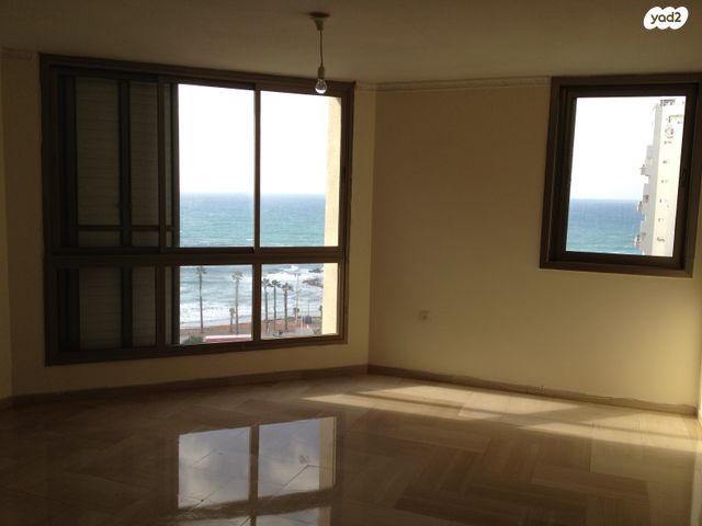 דופלקס, ז'בוטינסקי 4, עצמאות יוספטל, בת ים