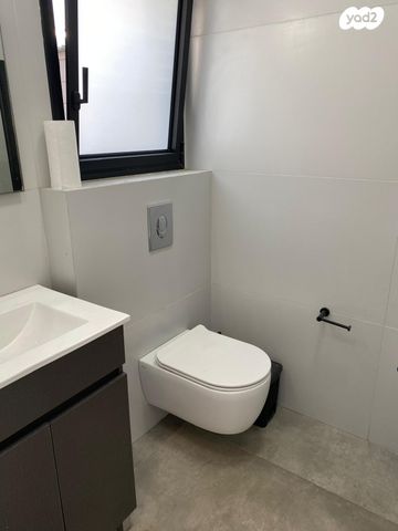 יחידת דיור, האחדות 2, שרונה, כפר יונה