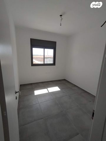 דירה, הנרייטה סאלד 10, כרמי גת, קרית גת