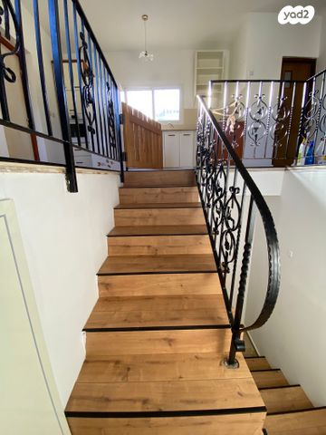 דירה, נרקיסים 4, שאר העיר, רמת ישי