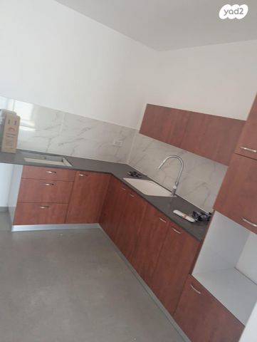 דופלקס, הרב פנחס לוין 10, עמנואל, עמנואל