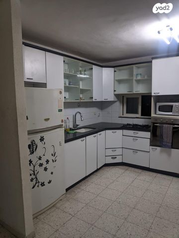 דירה, קרן היסוד 9, רמת בלפור, מגדל העמק