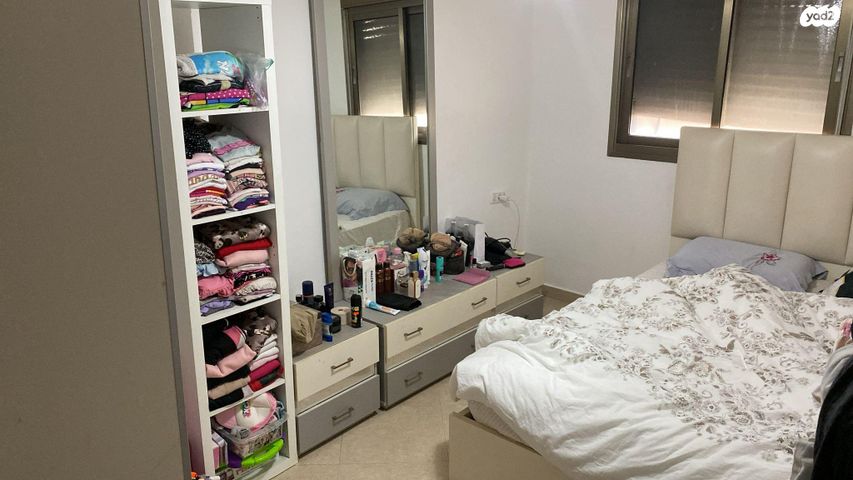 דירה, יצחק שדה 8, שיכון עובדים, טבריה