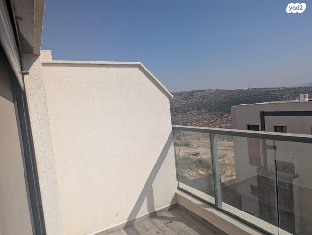 דופלקס, הרב פנחס לוין 10, עמנואל, עמנואל