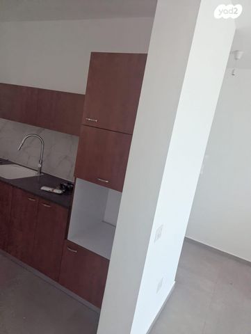 דופלקס, הרב פנחס לוין 10, עמנואל, עמנואל