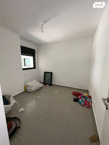 דירה, שדרות מעלה יצחק 1, אזור תעשיה ומלאכה א', נצרת עילית / נוף הגליל