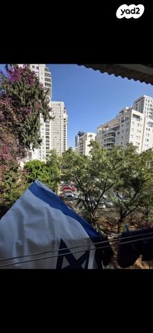 דירה, אח"י דקר 12, נווה שרת, תל אביב יפו