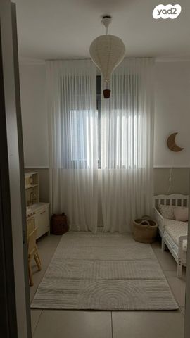 דירה, עפרה חזה 12, משכנות האומנים, קרית מוצקין