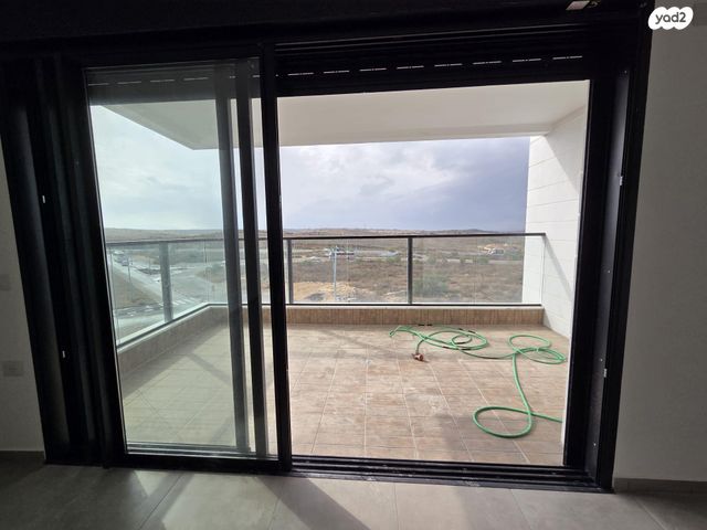 דירה, הרב שלום שבזי 235, פסגות אפק, ראש העין