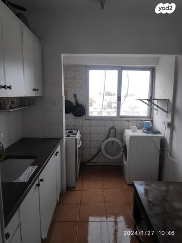 דירה, החלוץ 4, גבעת אולגה, חדרה