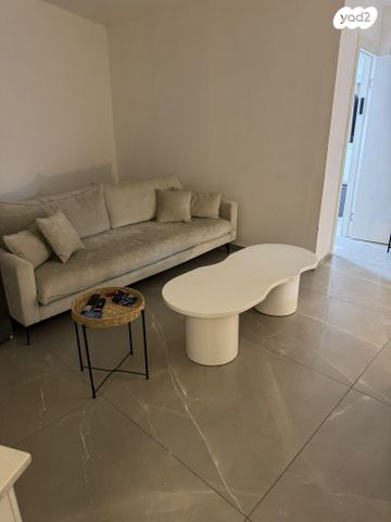 יחידת דיור, עולי הגרדום 65, שיכון חדש, כפר יונה