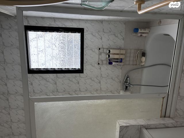 דירה, קריניצי 9, שכונת יהלום, מרכז העיר ב, רמת גן