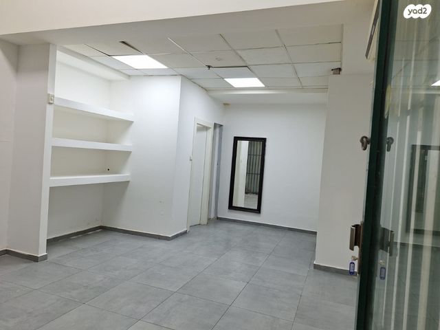 דוד סחרוב 22