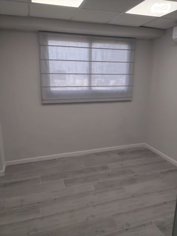 משרדים, אודם 14, סטארטסיב / רמת סיב, פתח תקווה