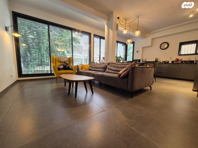 דירה, גליצנשטיין 8, הצפון החדש - דרום, תל אביב יפו