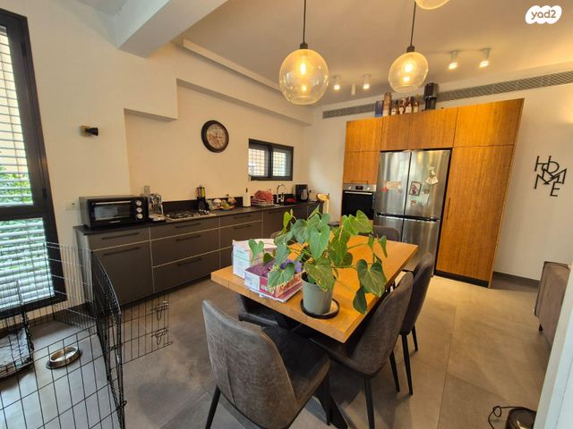 דירה, גליצנשטיין 8, הצפון החדש - דרום, תל אביב יפו