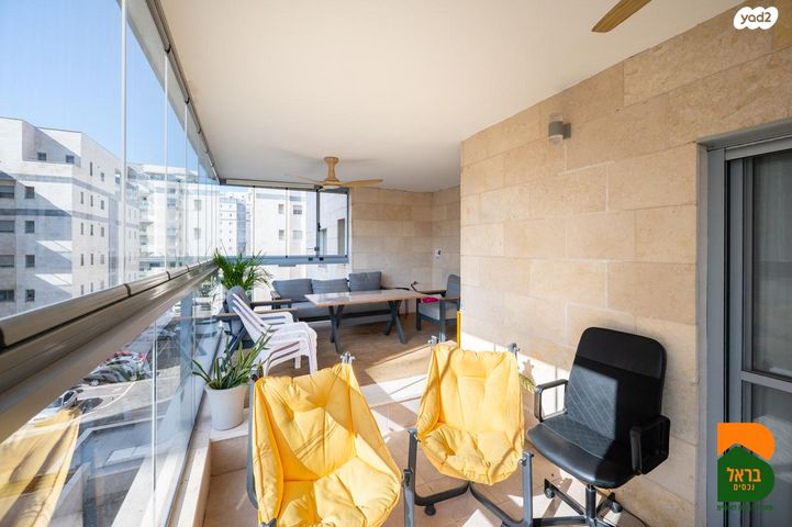 דירה, תל ימת כרכור, פרדס חנה כרכור