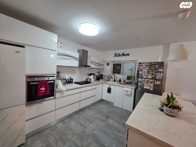 דירה, גיורא יוספטל 17, גיורא, רמלה