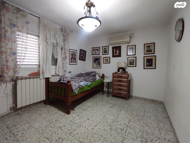 דירה, לוחמי הגטאות, דרום, צפת