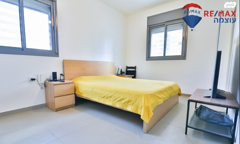 דירה, חיים חפר, הרקפות, ראשון לציון