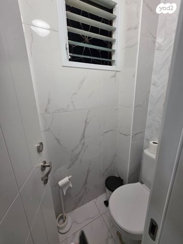 דירה, גיורא יוספטל 17, גיורא, רמלה