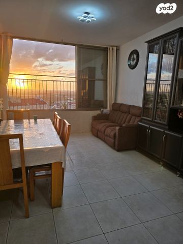 בעלי התוספות 20