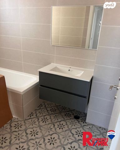 דירה, השבטים 10, דרום מזרח, בת ים