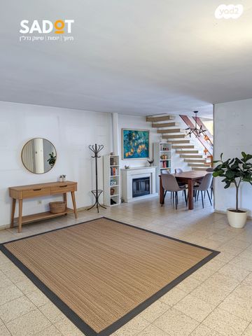 בית פרטי/ קוטג', נווה רסקו, רמת השרון