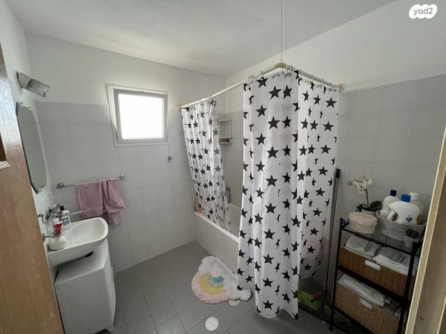 דירה, האלון, רמות יצחק, נשר