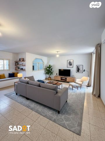 בית פרטי/ קוטג', נווה רסקו, רמת השרון