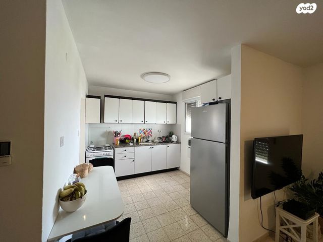 דירה, האלון, רמות יצחק, נשר