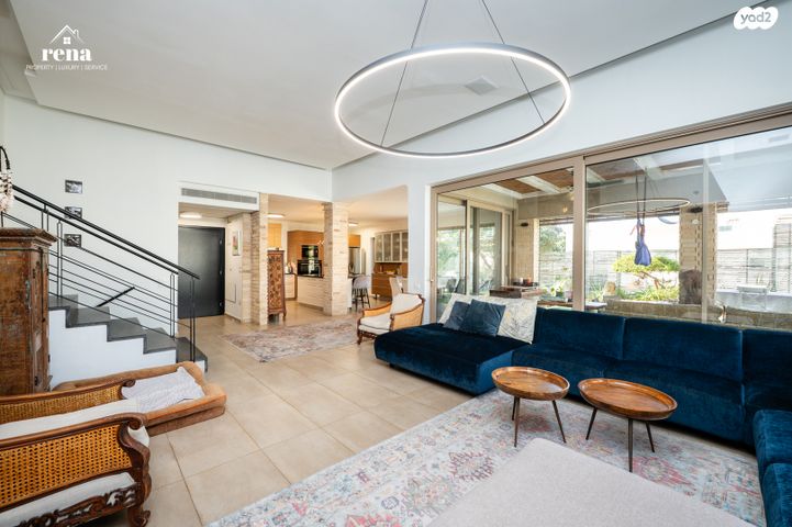 בית פרטי/ קוטג', המעוף, קיסריה