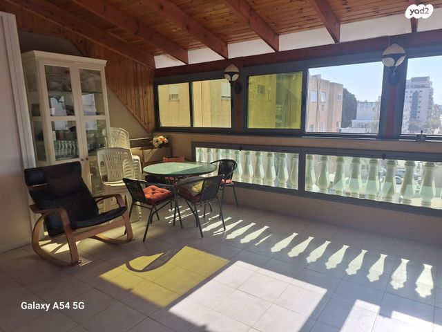 גג/ פנטהאוז, שמעון רייך, עיר, מרכז העיר, נהריה