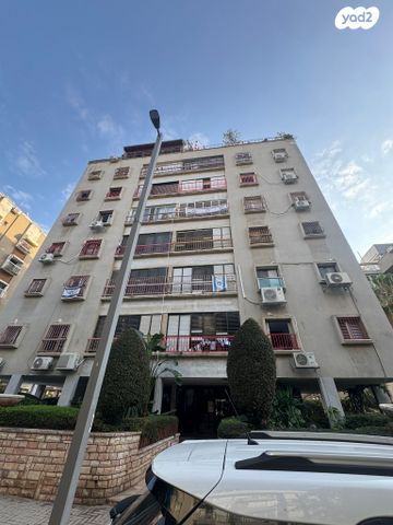 דירה, חולון