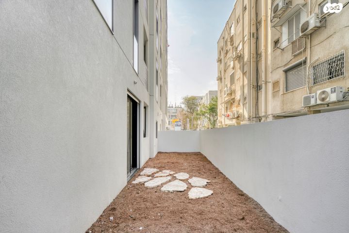 דירת גן, זכרון יעקב 11, הצפון החדש - כיכר המדינה, תל אביב יפו