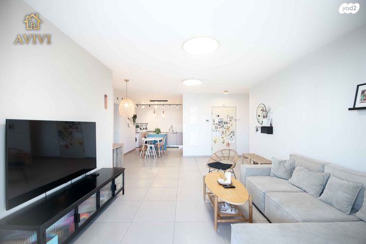 דירה, אהבת אדם 48, שרונה, כפר יונה