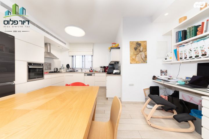 דירה, בתיה מקוב, ד' / מערב מרכז העיר, רחובות