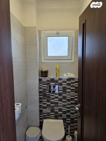 דירה, משה סתיו, באר שבע