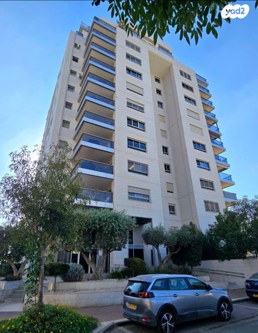 דירה, הדקל 1, קרית השרון, נתניה