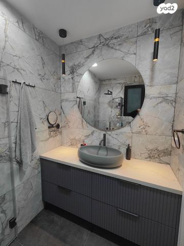 דירה, הרב אבא אבוחצירה 11, שדרות