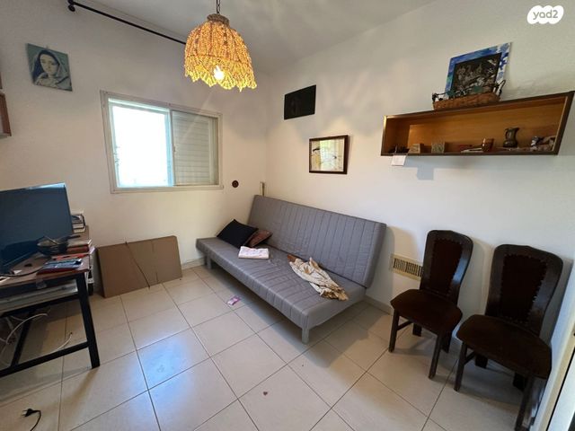 דירת גן, ז'בוטינסקי 9, עמידר, טירת כרמל