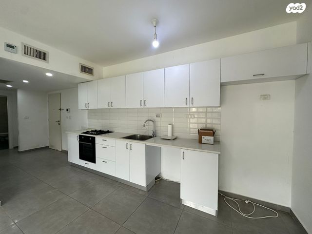 דירה, העלייה השנייה 86, בת גלים, חיפה