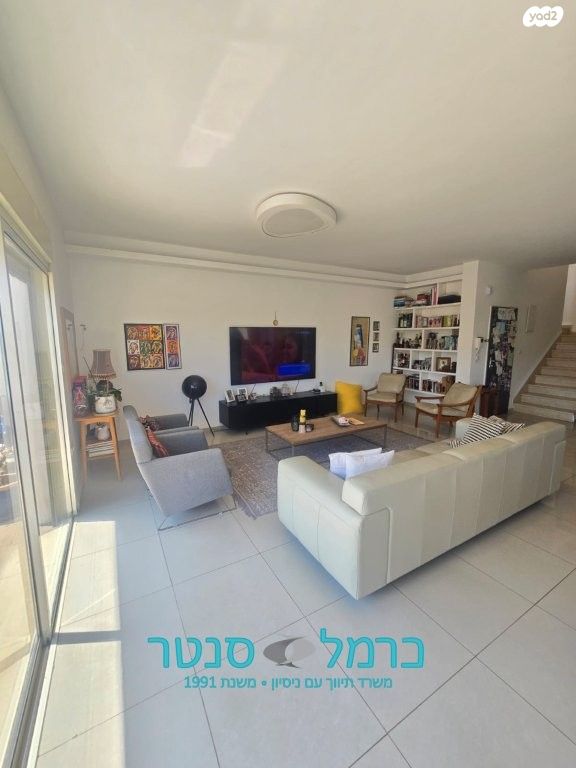 גג/ פנטהאוז, אחוזה, חיפה