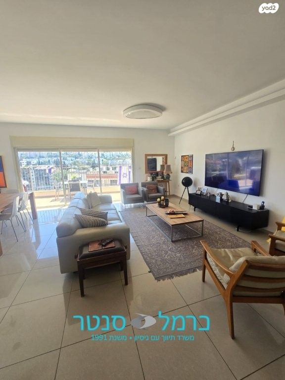 גג/ פנטהאוז, אחוזה, חיפה