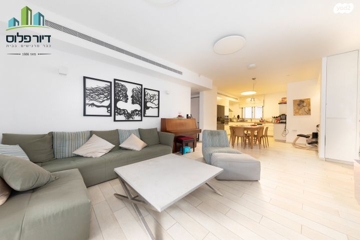 דירה, בתיה מקוב, ד' / מערב מרכז העיר, רחובות