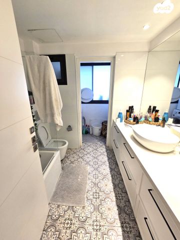 דירה, קרית גיורא, אור יהודה