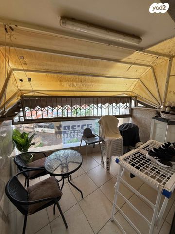 דירה, יוסף בורג, הנרקיסים, קרית מלאכי